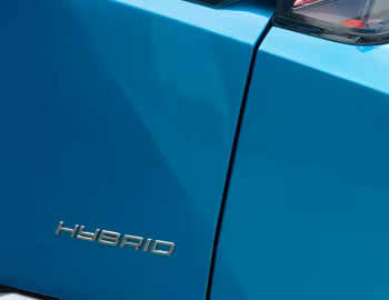 Peugeot 3008 GT Hybrid [UK-spec] '2024–н.ч.
