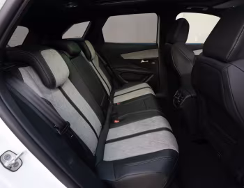 Interior Peugeot 3008 GT HYBRID4 [Worldwide] '2019–20