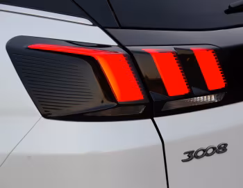 Peugeot 3008 GT HYBRID4 [Worldwide] '2019–20