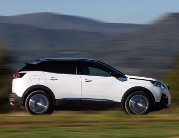 Peugeot 3008 GT HYBRID4 [Worldwide] '2019–20