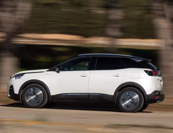 Peugeot 3008 GT HYBRID4 [Worldwide] '2019–20
