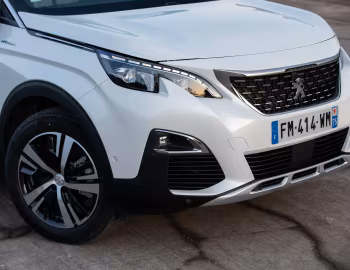 Peugeot 3008 GT HYBRID4 [Worldwide] '2019–20