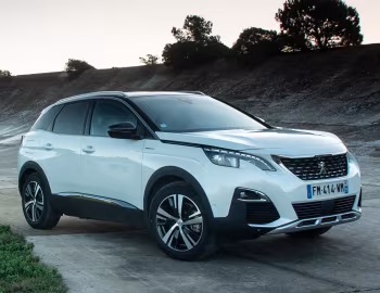 Peugeot 3008 GT HYBRID4 [Worldwide] '2019–20