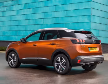 Peugeot 3008 GT Line [UK-spec] '2016–20