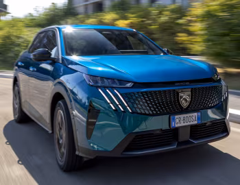 Peugeot 3008 Hybrid [Worldwide] '2024–н.ч.