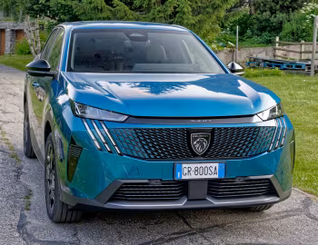 Peugeot 3008 Hybrid [Worldwide] '2024–н.ч.