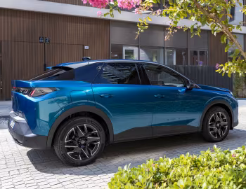 Peugeot 3008 Hybrid [Worldwide] '2024–pr.