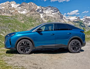 Peugeot 3008 Hybrid [Worldwide] '2024–н.ч.