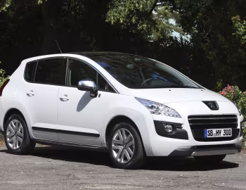 Peugeot 3008 HYbrid4 [Worldwide] '2011–13