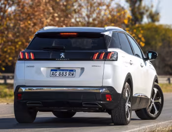 Peugeot 3008 HYBRID4 [Argentina] '2022–24