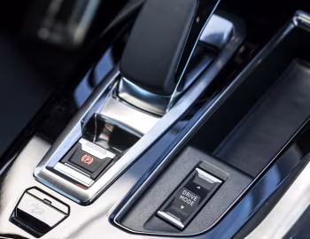 Interior Peugeot 3008 HYBRID4 [Argentina] '2022–24