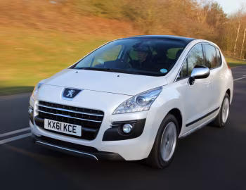 Peugeot 3008 HYbrid4 [UK-spec] '11.2011–13