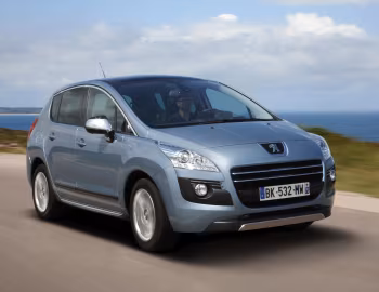 Peugeot 3008 HYbrid4 [Worldwide] '2011–13