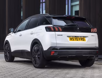 Peugeot 3008 HYBRID4 [UK-spec] '2021–24
