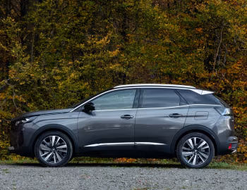 Peugeot 3008 HYBRID4 [Worldwide] '2020–23