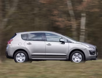 Peugeot 3008 HYbrid4 [Worldwide] '2013–16