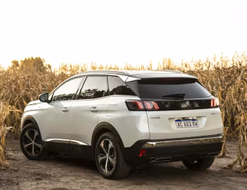 Peugeot 3008 HYBRID4 [Argentina] '2022–24