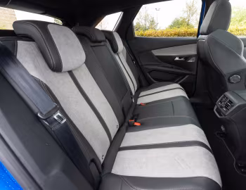 Interior Peugeot 3008 HYBRID4 [Worldwide] '2020–23
