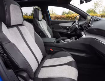 Interior Peugeot 3008 HYBRID4 [Worldwide] '2020–23