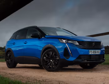 Peugeot 3008 HYBRID4 [Worldwide] '2020–23
