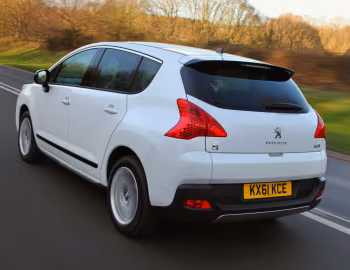 Peugeot 3008 HYbrid4 [UK-spec] '11.2011–13