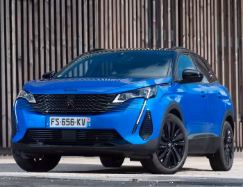 Peugeot 3008 HYBRID4 [Worldwide] '2020–23