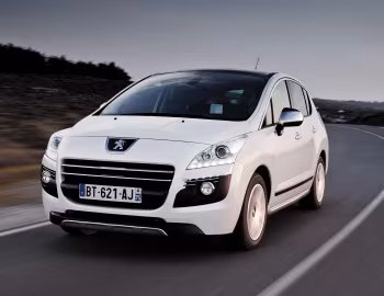 Peugeot 3008 HYbrid4 [Worldwide] '2011–13