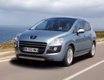 Peugeot 3008 HYbrid4 [Worldwide] '2011–13