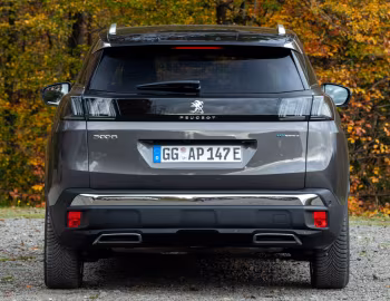 Peugeot 3008 HYBRID4 [Worldwide] '2020–23