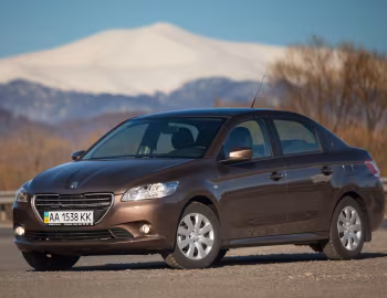 Peugeot 301 '2012–16