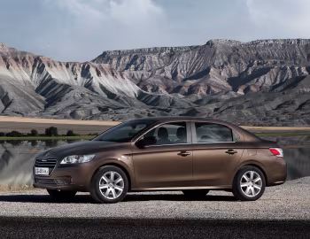 Peugeot 301 '2012–16