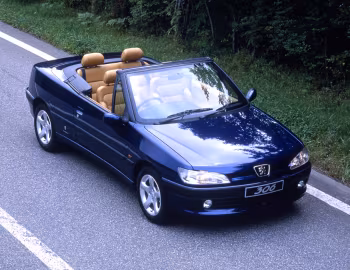 Peugeot 306 Cabriolet [Japan] '1997–2002