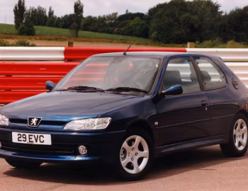 Peugeot 306 GTi-6 [UK-spec] '04.1997–09.2000