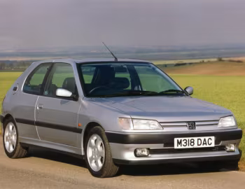 Peugeot 306 S16 [UK-spec] '05.1993–03.1996