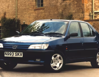 Peugeot 306 Sedan [UK-spec] '1994–97