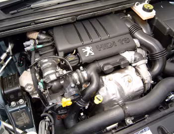 Under The Hood Peugeot 307 1.6 HDi 5-door [Worldwide] '2004–05