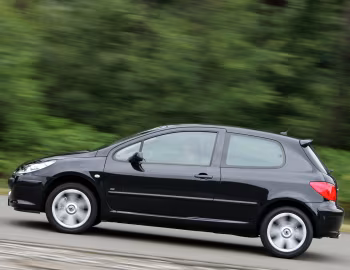 Peugeot 307 3-door [UK-spec] '2005–08