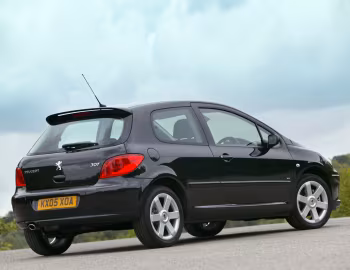 Peugeot 307 3-door [UK-spec] '2005–08