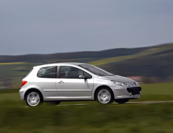 Peugeot 307 3-door [EU-spec] '2005–08