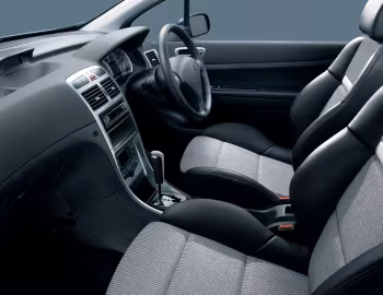 Interior Peugeot 307 5-door [Japan] '2001–05