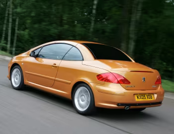 Peugeot 307 CC [UK-spec] '2005–08