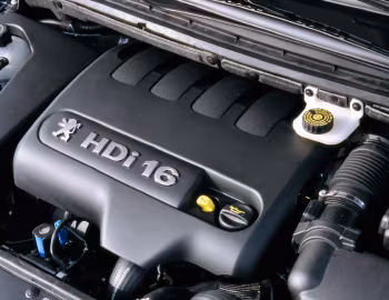 Under The Hood Peugeot 307 CC 2.0 HDi [Worldwide] '2005–08