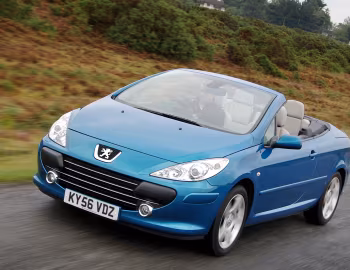 Peugeot 307 CC [UK-spec] '2005–08