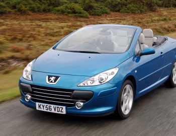 Peugeot 307 CC [UK-spec] '2005–08