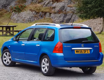 Peugeot 307 SW [UK-spec] '2005–08