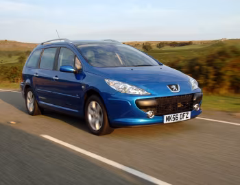 Peugeot 307 SW [UK-spec] '2005–08