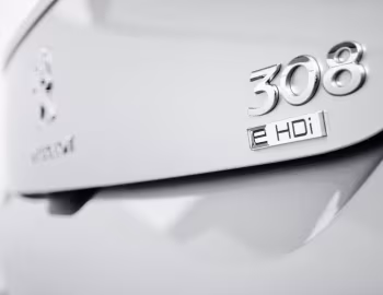 Peugeot 308 [Worldwide] '2011–13