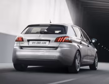 Peugeot 308 [Worldwide] '2013–17