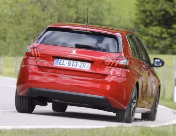 Peugeot 308 [Worldwide] '2017–21