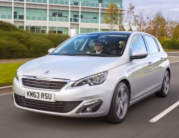 Peugeot 308 [UK-spec] '2013–17